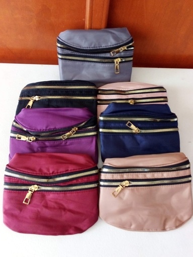 [CDS0037] Cangurera Lisa Xt53